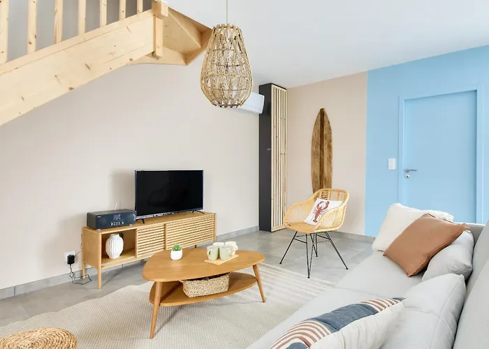 Jolie Maison Pour 8 - 400m De La - Terrasse *