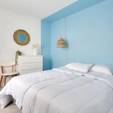 Jolie Maison Pour 8 - 400m De La - Terrasse *