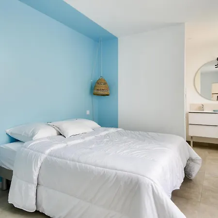 Jolie Maison Pour 8 - 400m De La - Terrasse בית נופש La Guérinière